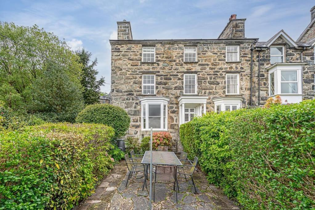 Вилла Dolgellau Townhouse 2 Minutes To Town & Mountains Экстерьер фото